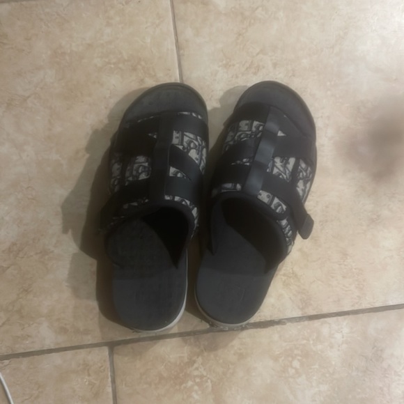 Dior sandals, worn but not beat - Picture 4 of 4